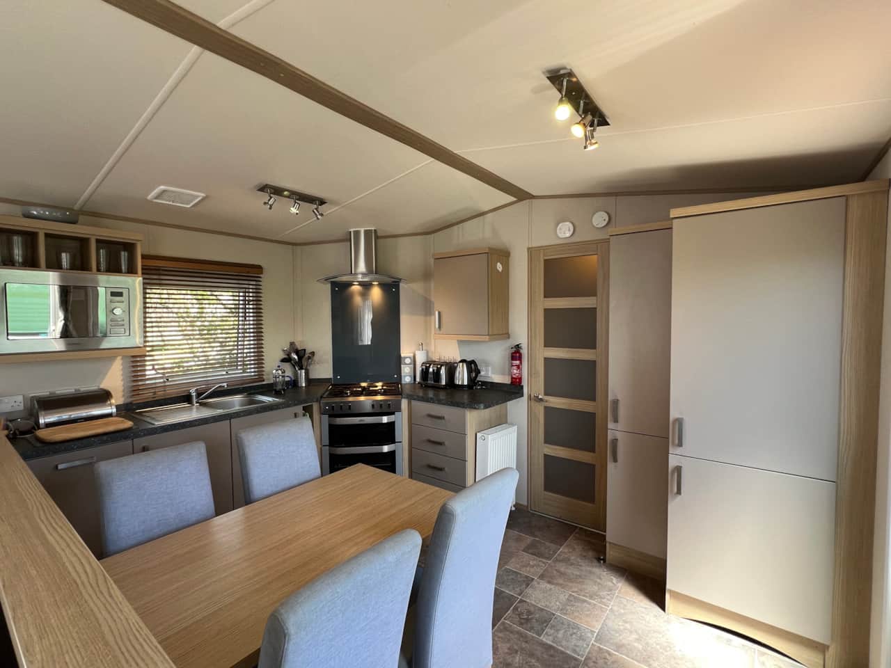 Kitchen - Croyde self catering