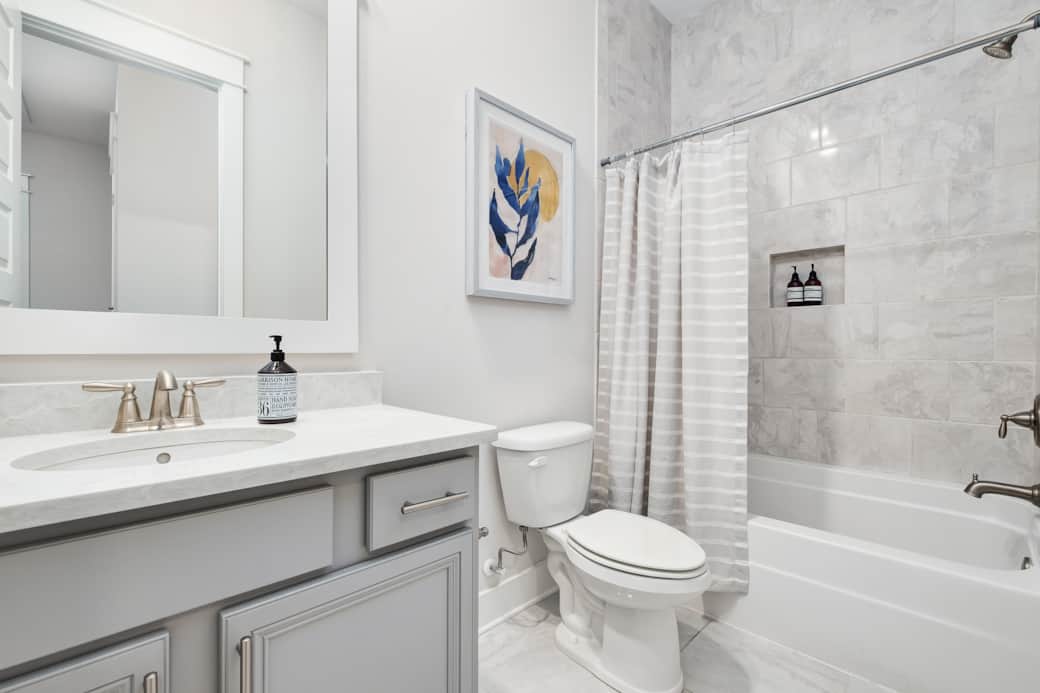 Upstairs hall bathroom