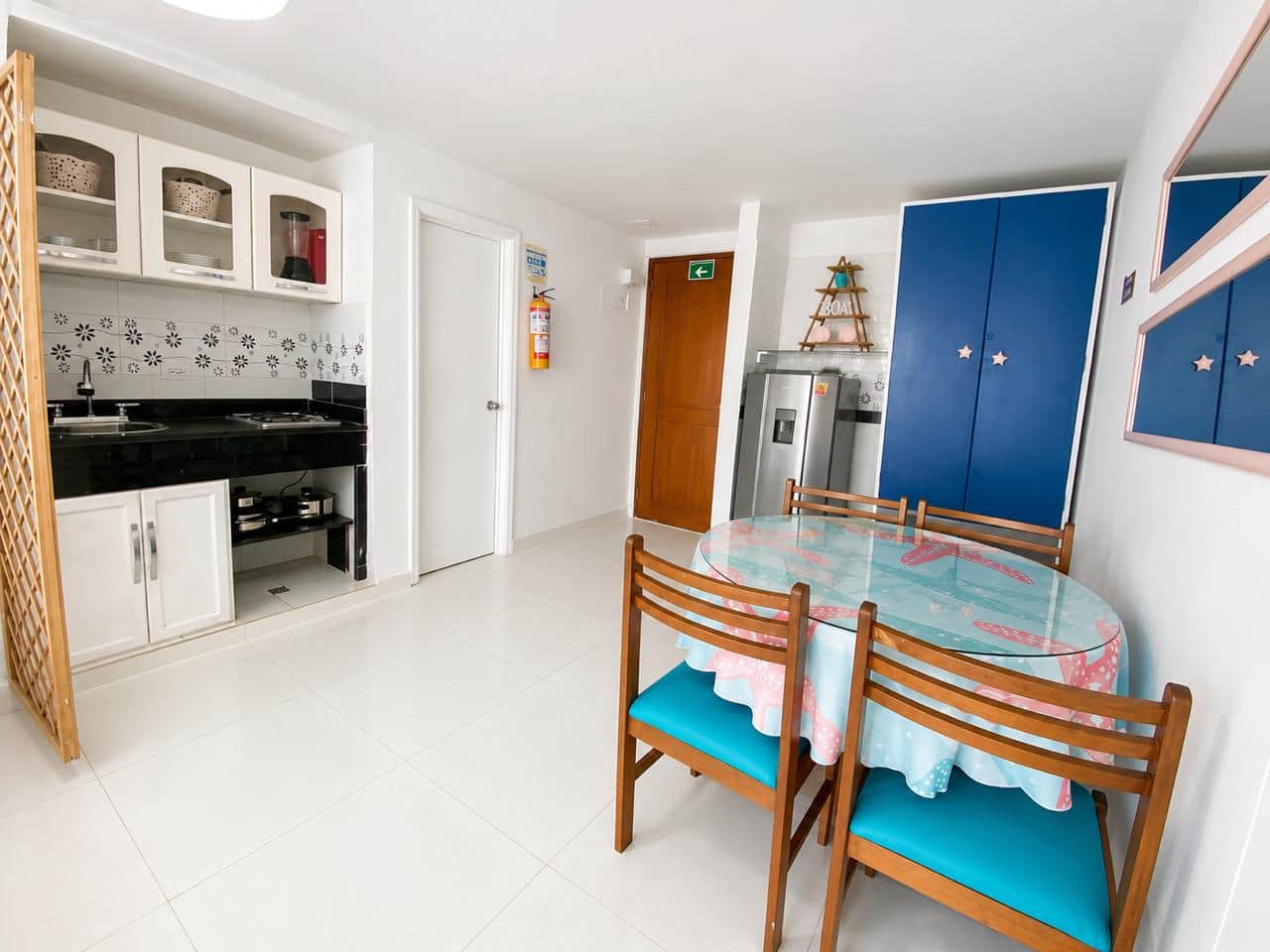 Zona comedor y cocina
