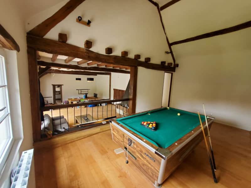 La mezzanine et son billard