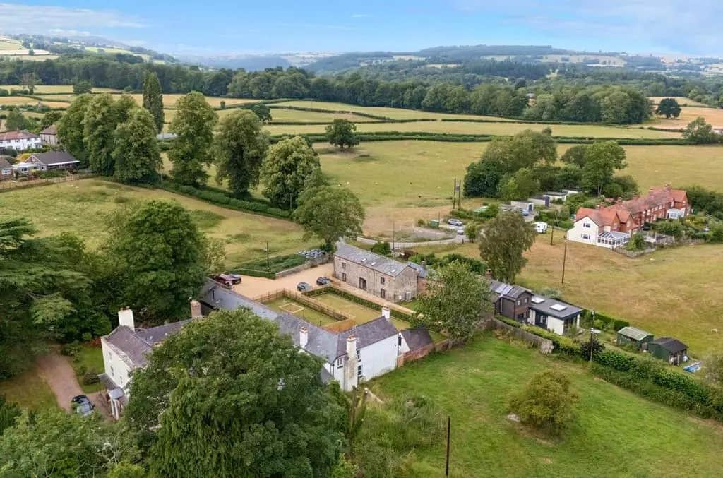 Overall ariel view Overall ariel view