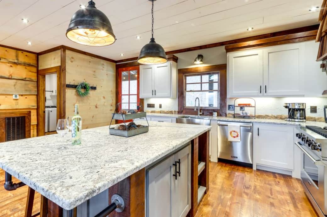 Kitchen | Front Door 