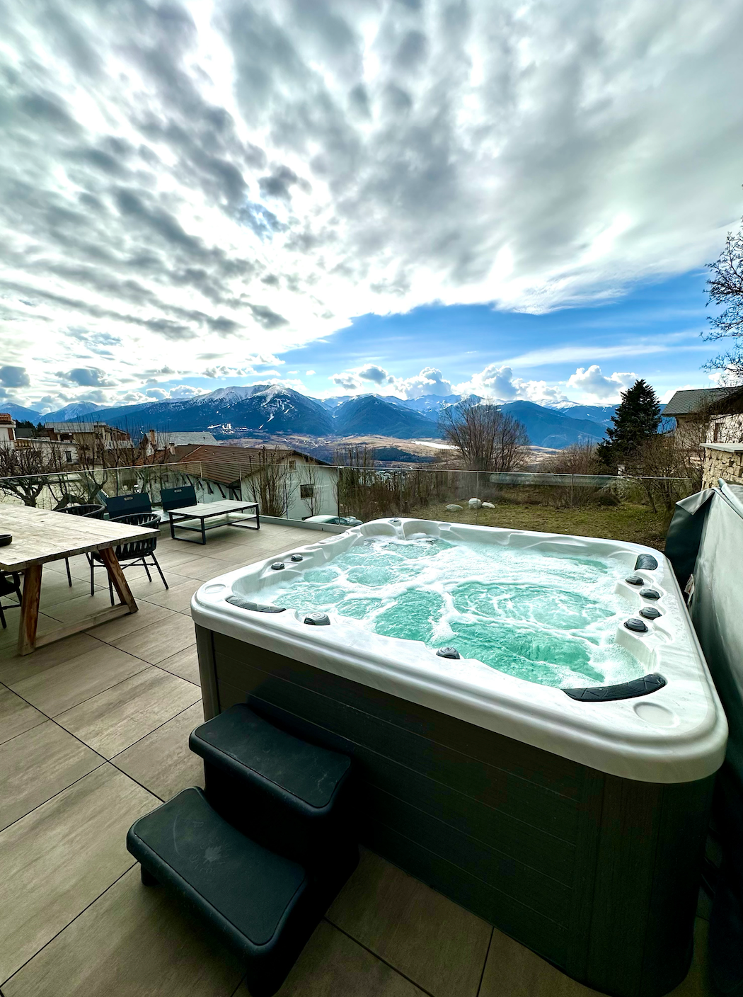 Jacuzzi chalet Eclipse 1729