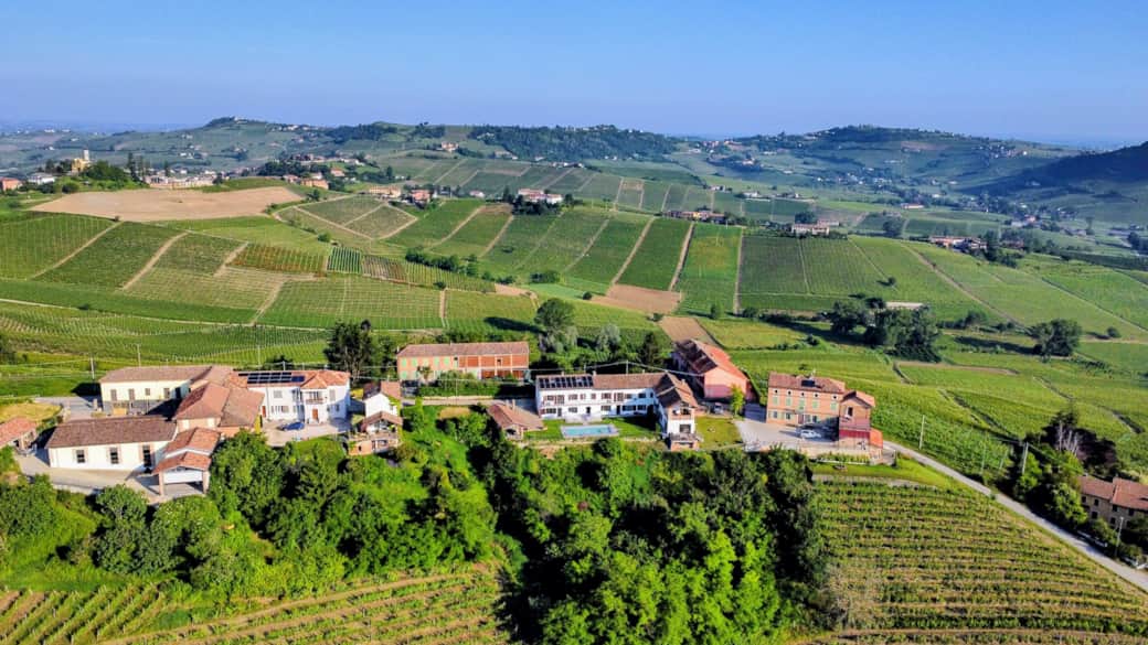 Villa Perla is nested between the vineyards of Piemonte