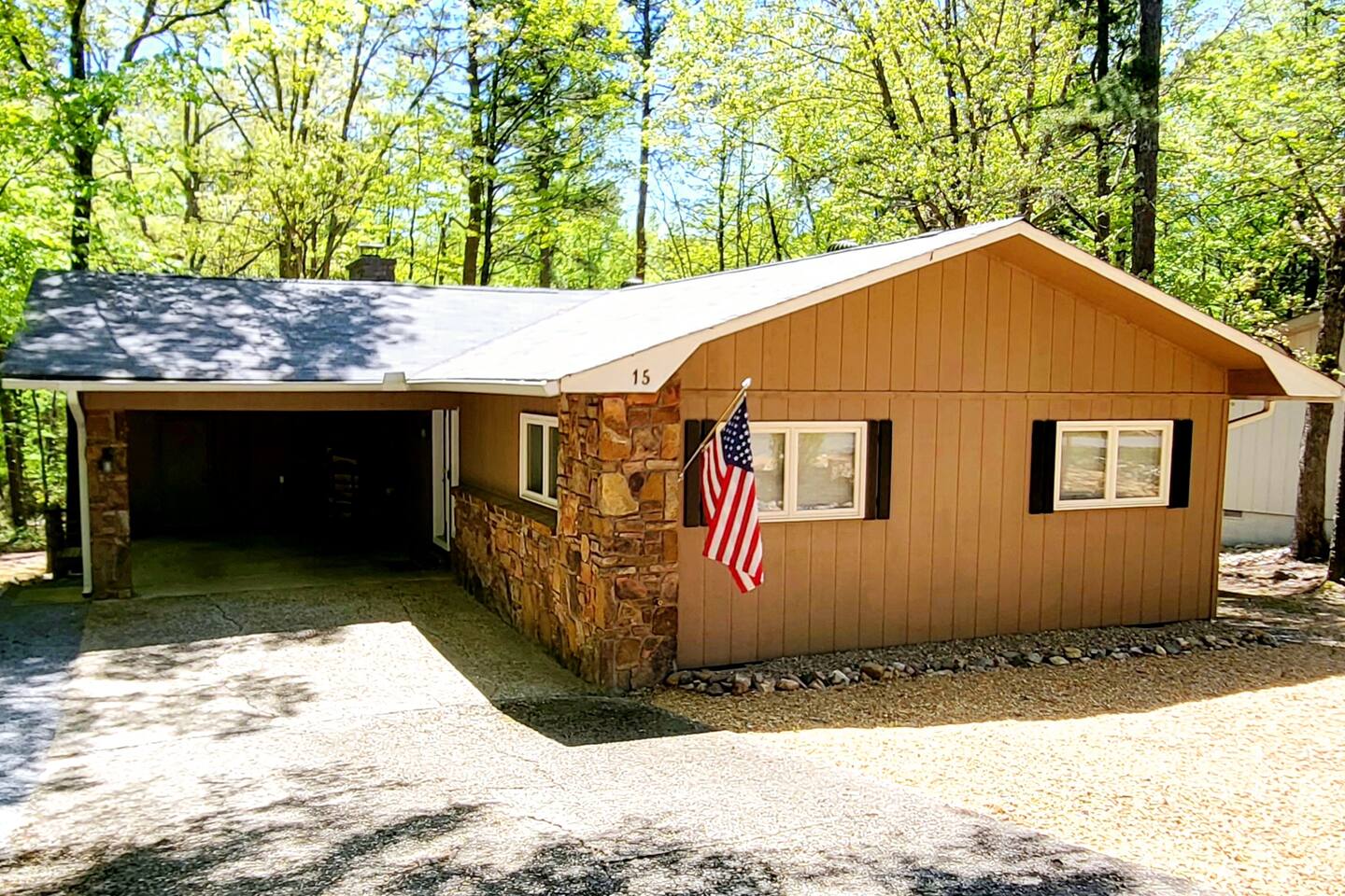 Cottage in the Pines