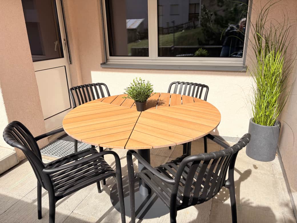 Windgeschützte Terrasse