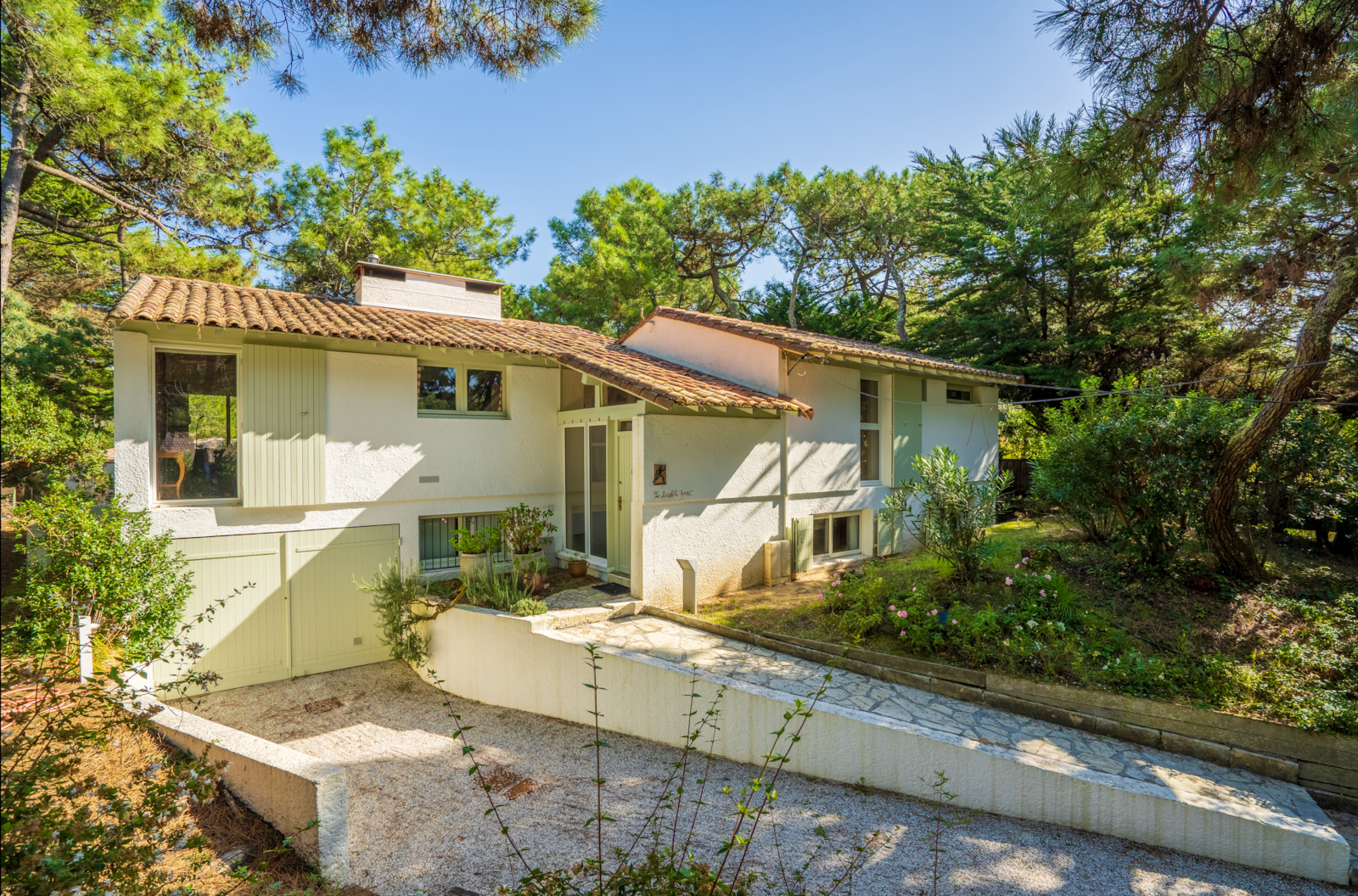 Villa Roxane — photo 2