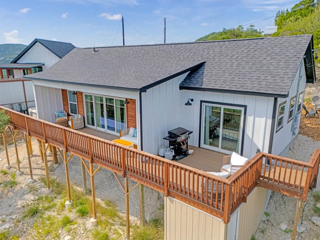 Wraparound Deck with Grill