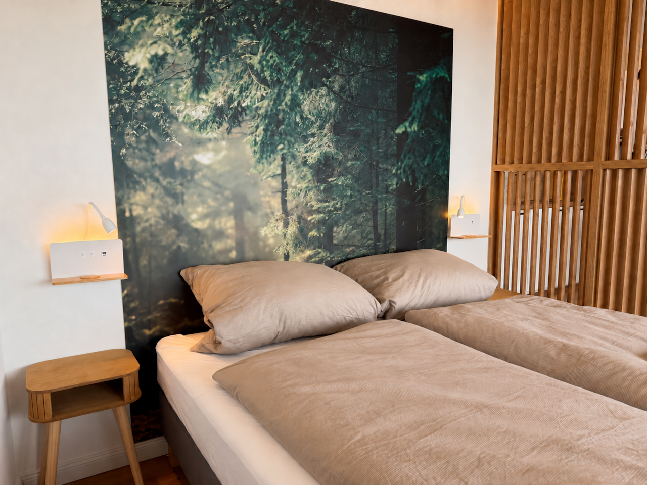Schlafbereich mit 160x200 Bett