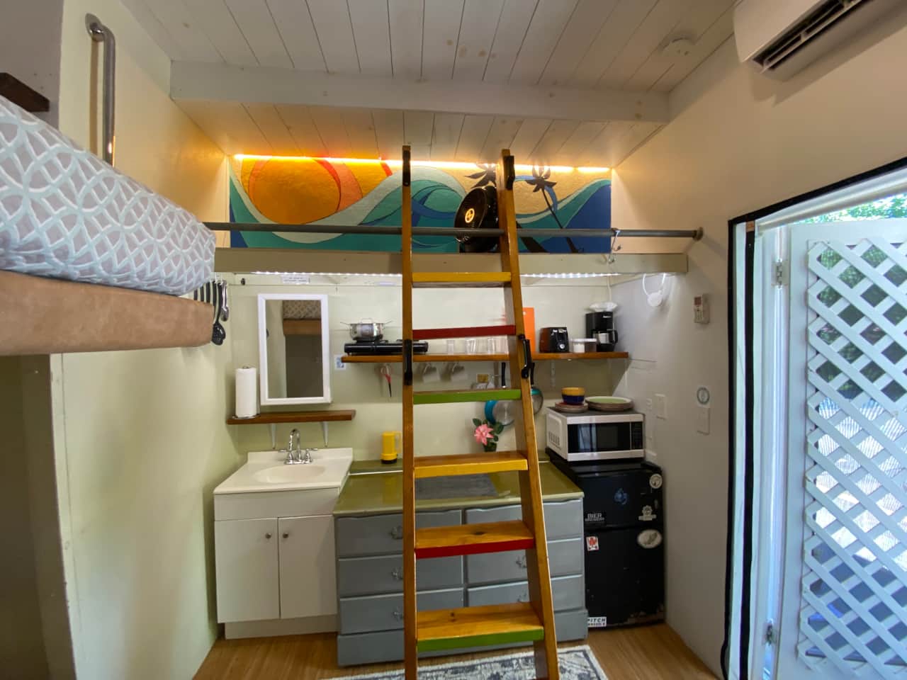 Kitchenette