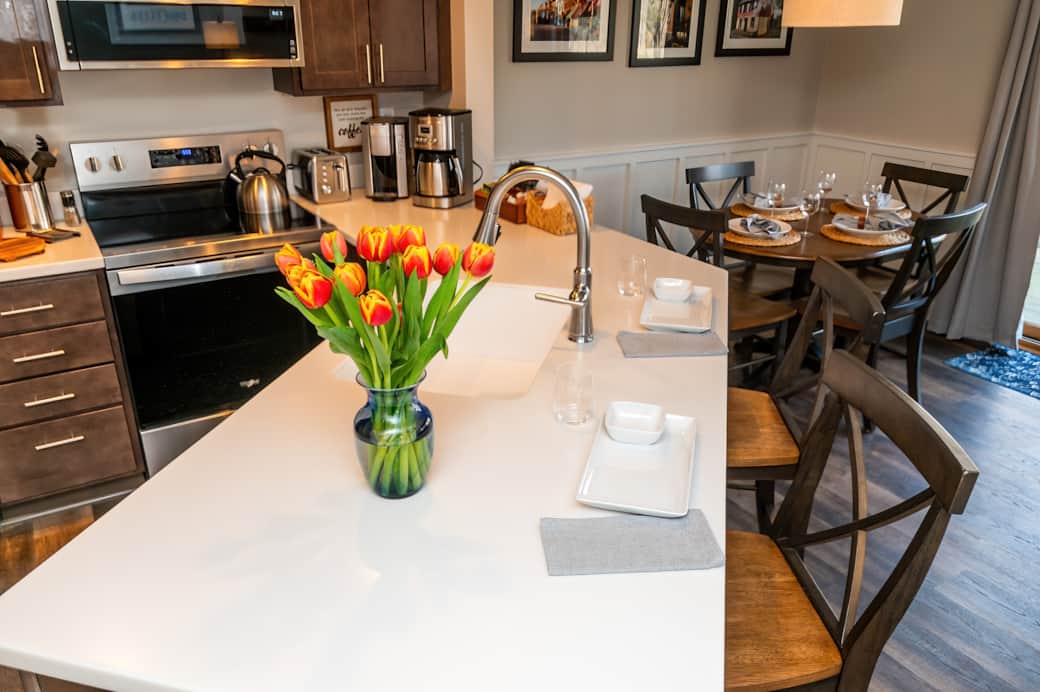 Additional Counter Seating Additional Counter Seating