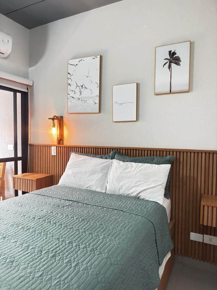 Quarto de Flat em Juquehy com Cama Casal