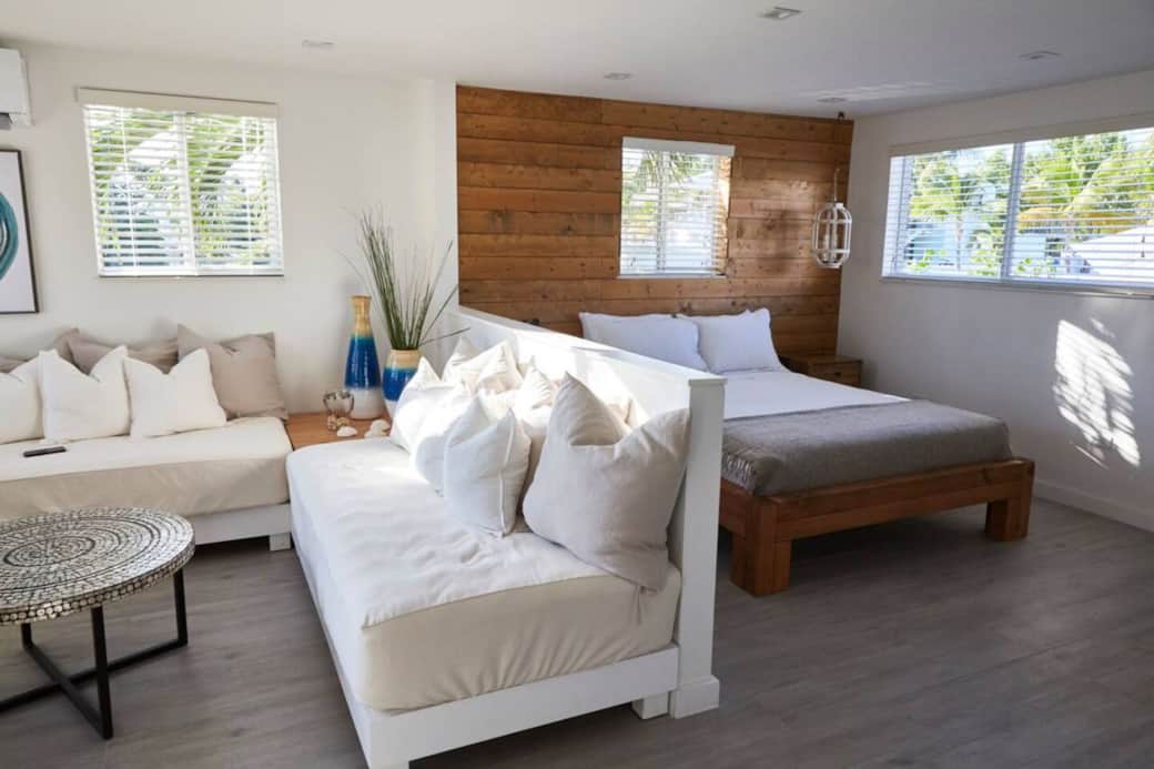 Key-largo-apartment-vacation-rental-open-design