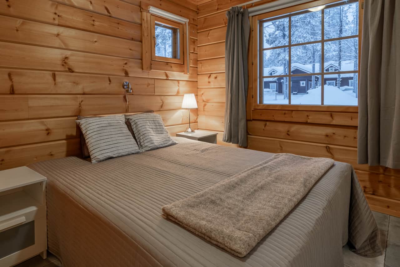 1st bedroom
