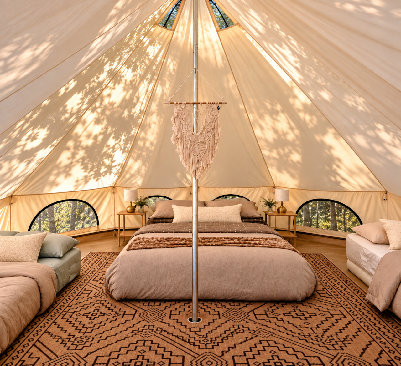 A Spacious, Peaceful Interior Surrounded by Nature