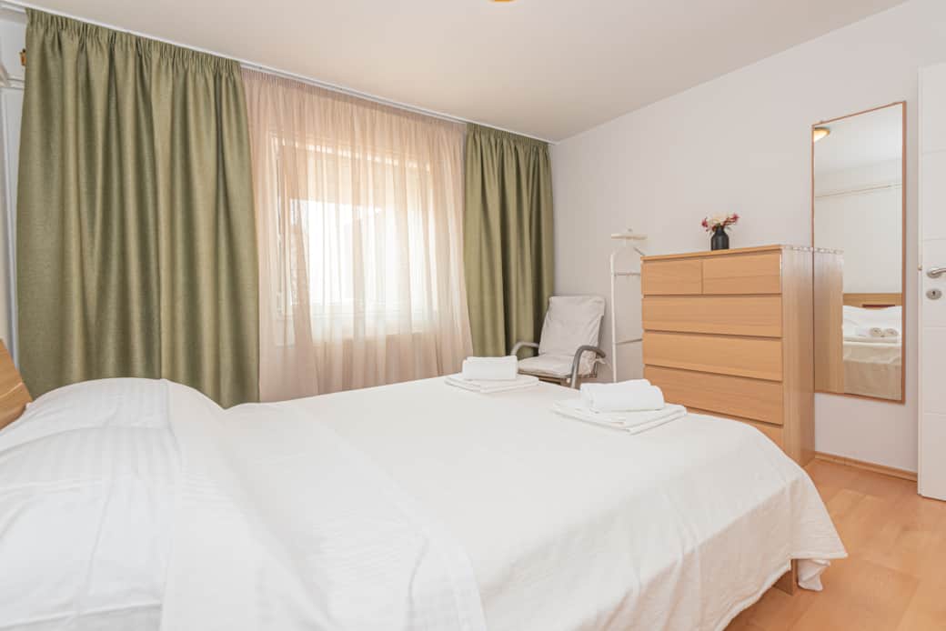 Dazlina Resort_Apartment SILVER Bedroom I v6
