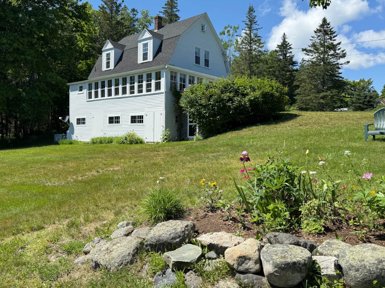 CHH+fron front lawn_28June2028