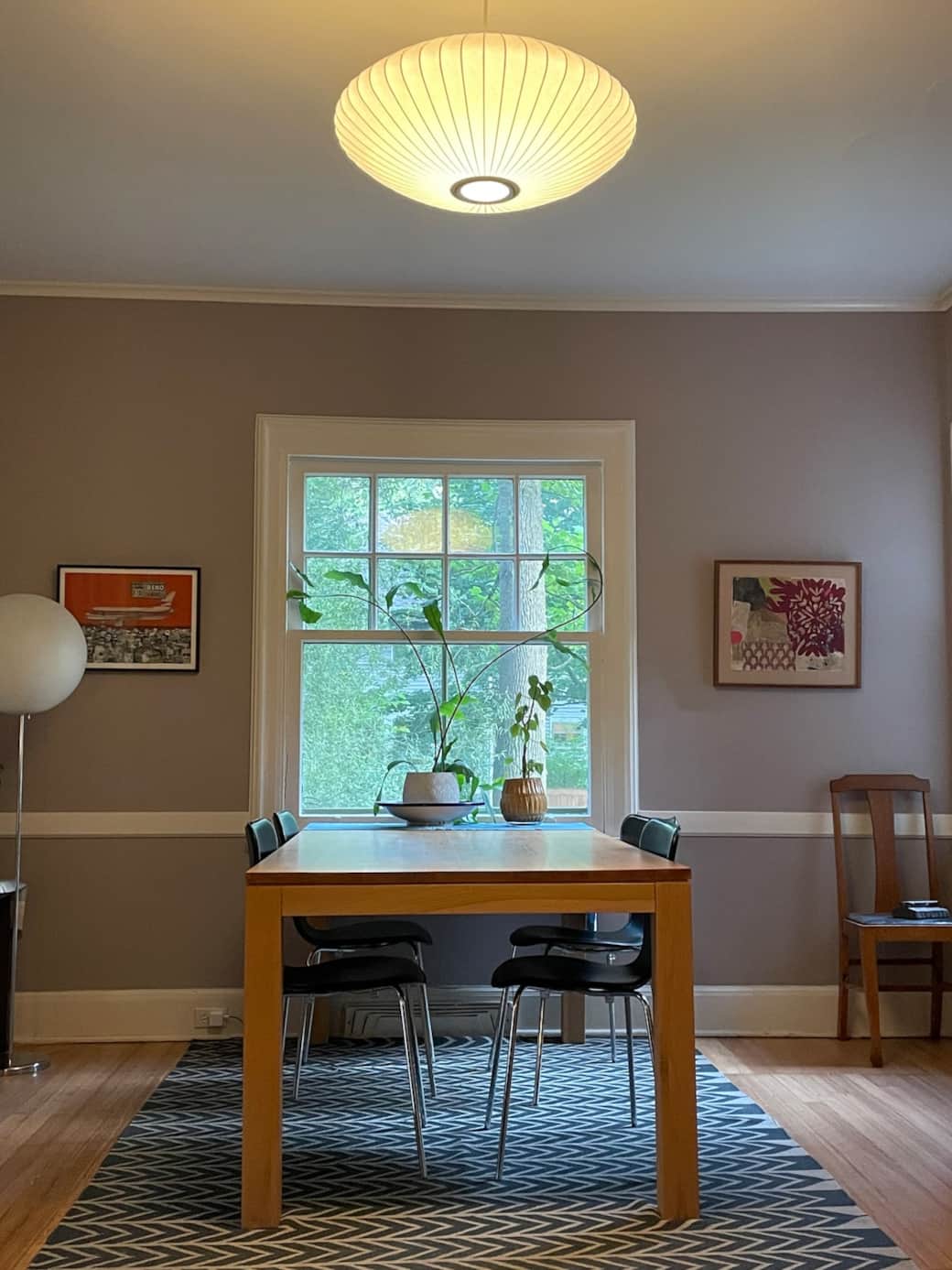 Dining room set for shared meals—perfect for slow dinners or group weekends.