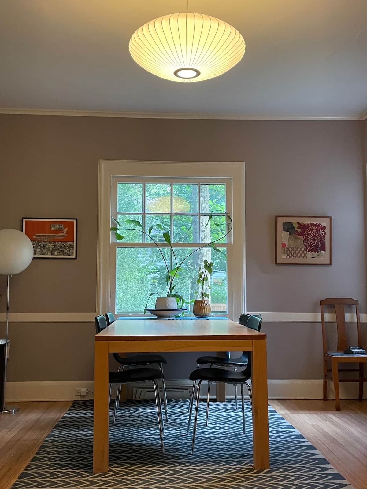 Dining room set for shared meals—perfect for slow dinners or group weekends.