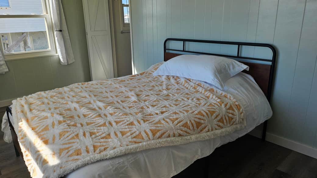 Master Bedroom Pic 2