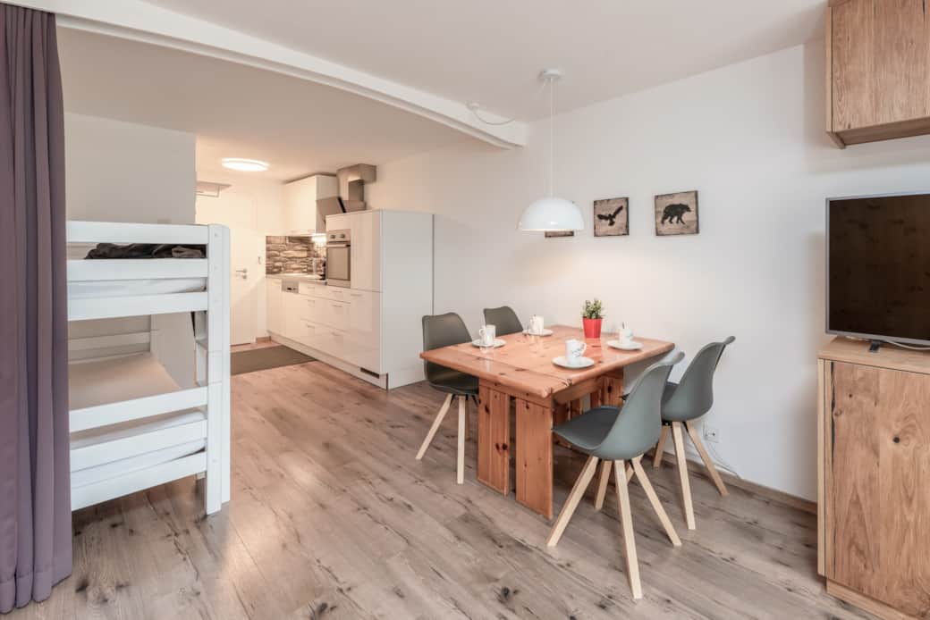 Essbereich und Hochbett Essbereich und Hochbett