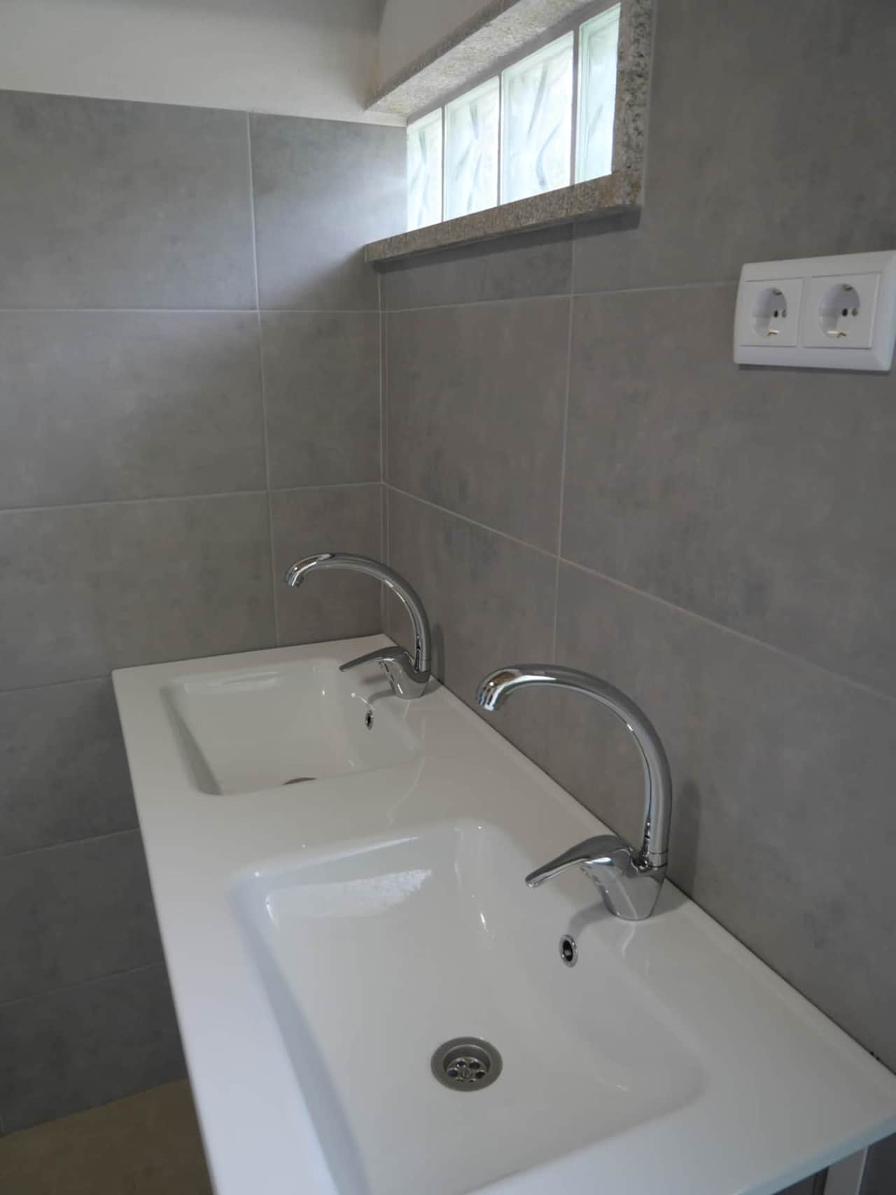 Sanitairgebouw