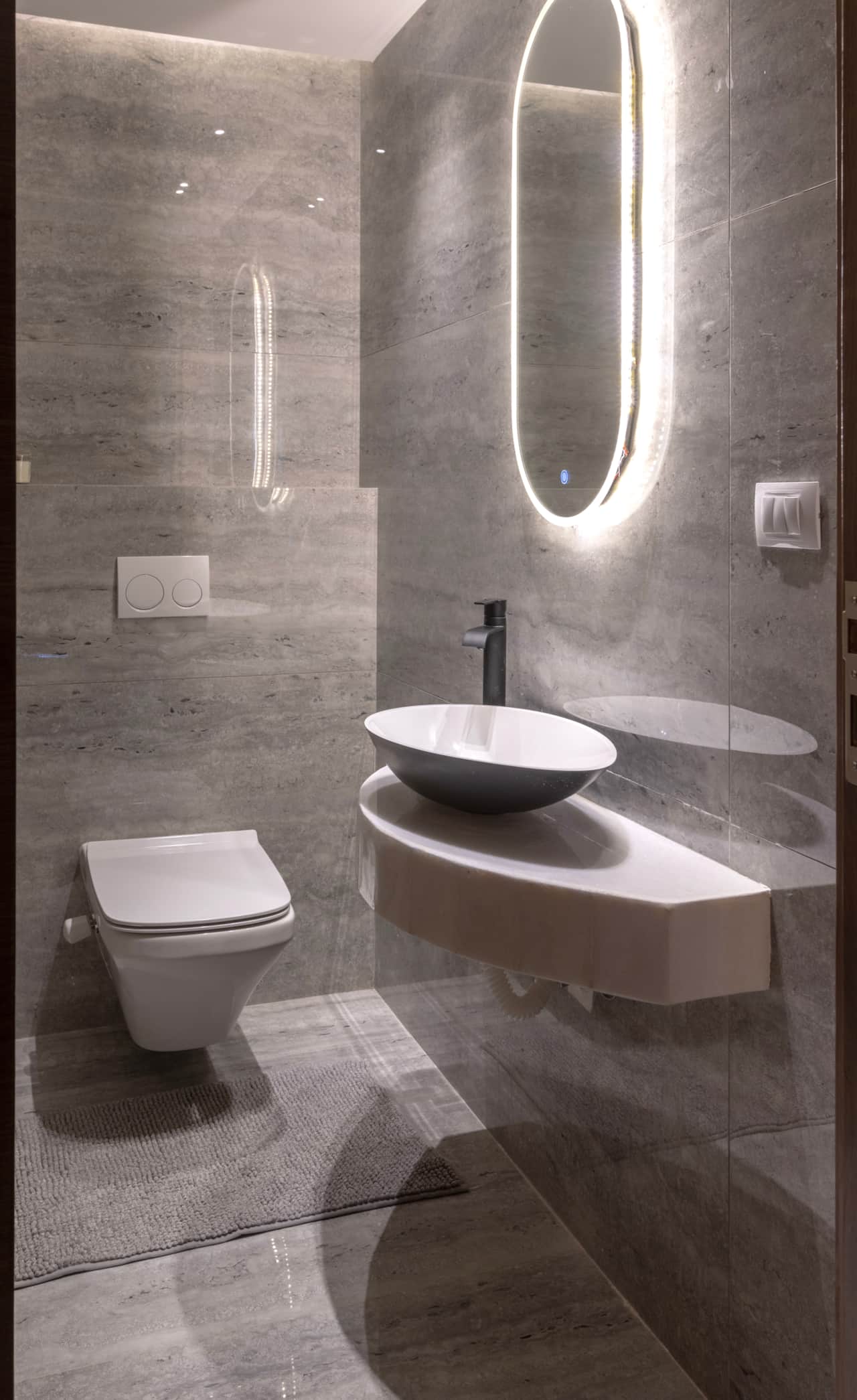 2nd bathroom