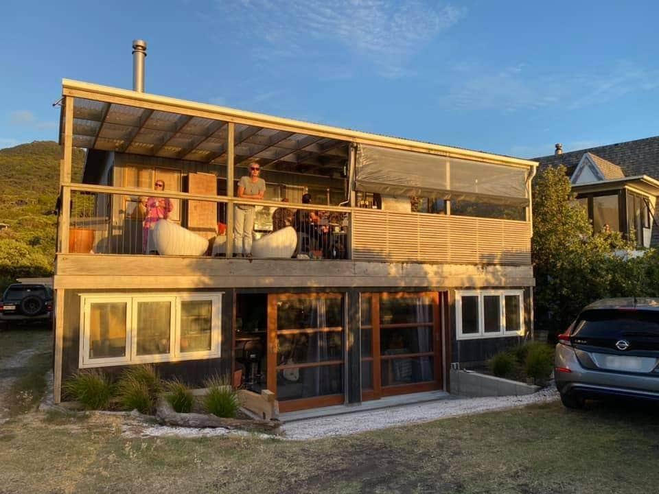 Piha Sunset Bach