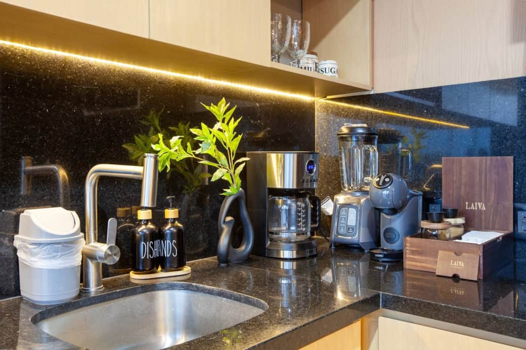 04c96488 974e 4121 875b 6e183118762b 04c96488 974e 4121 875b 6e183118762b