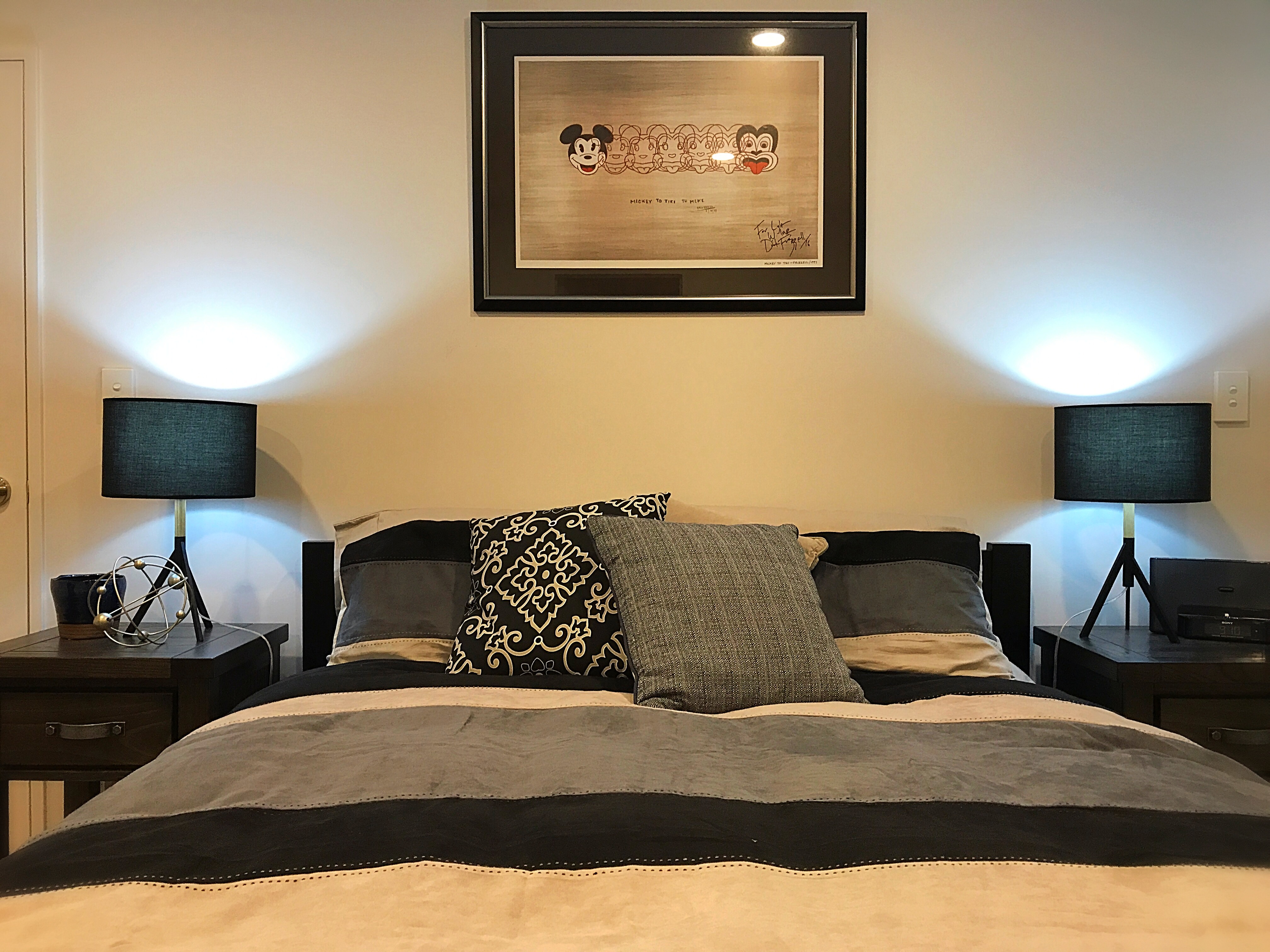 Deluxe Bedroom 1 Flatbush Holiday Accommodation