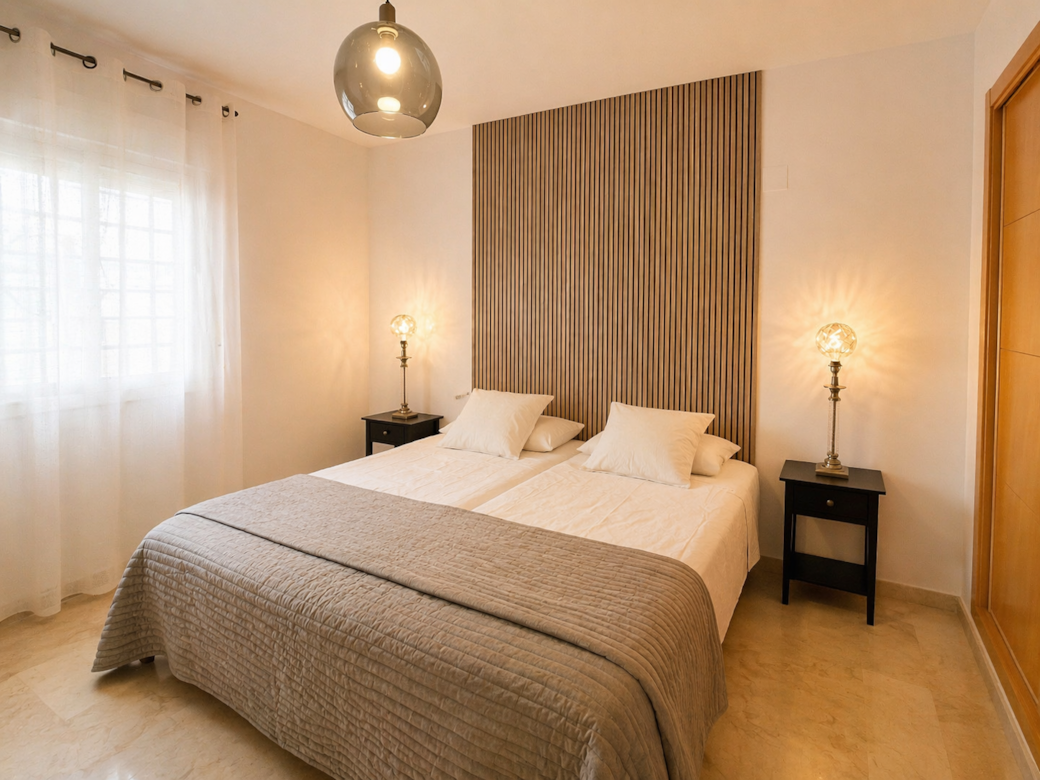 Dormitorio minimalista acogedor y elegante Dormitorio minimalista acogedor y elegante