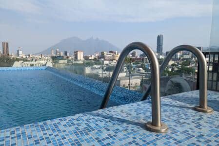 Awarded Rooftop Swimming Pool