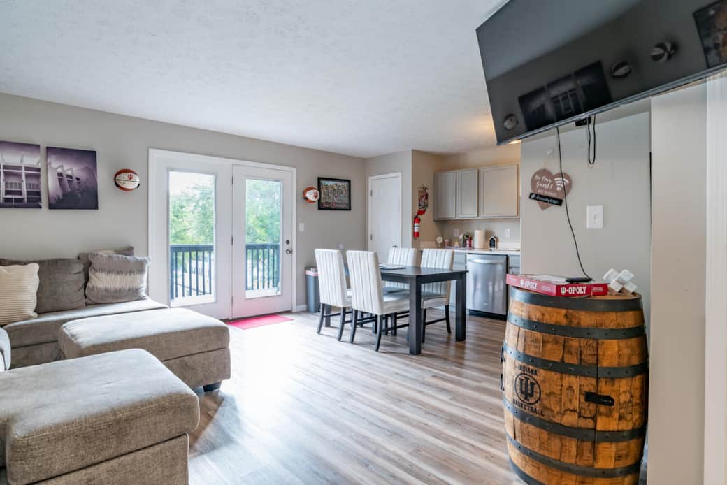 1450 N Willis Dr Unit 3-large-008-007-DSC3996-1499x1000-72dpi