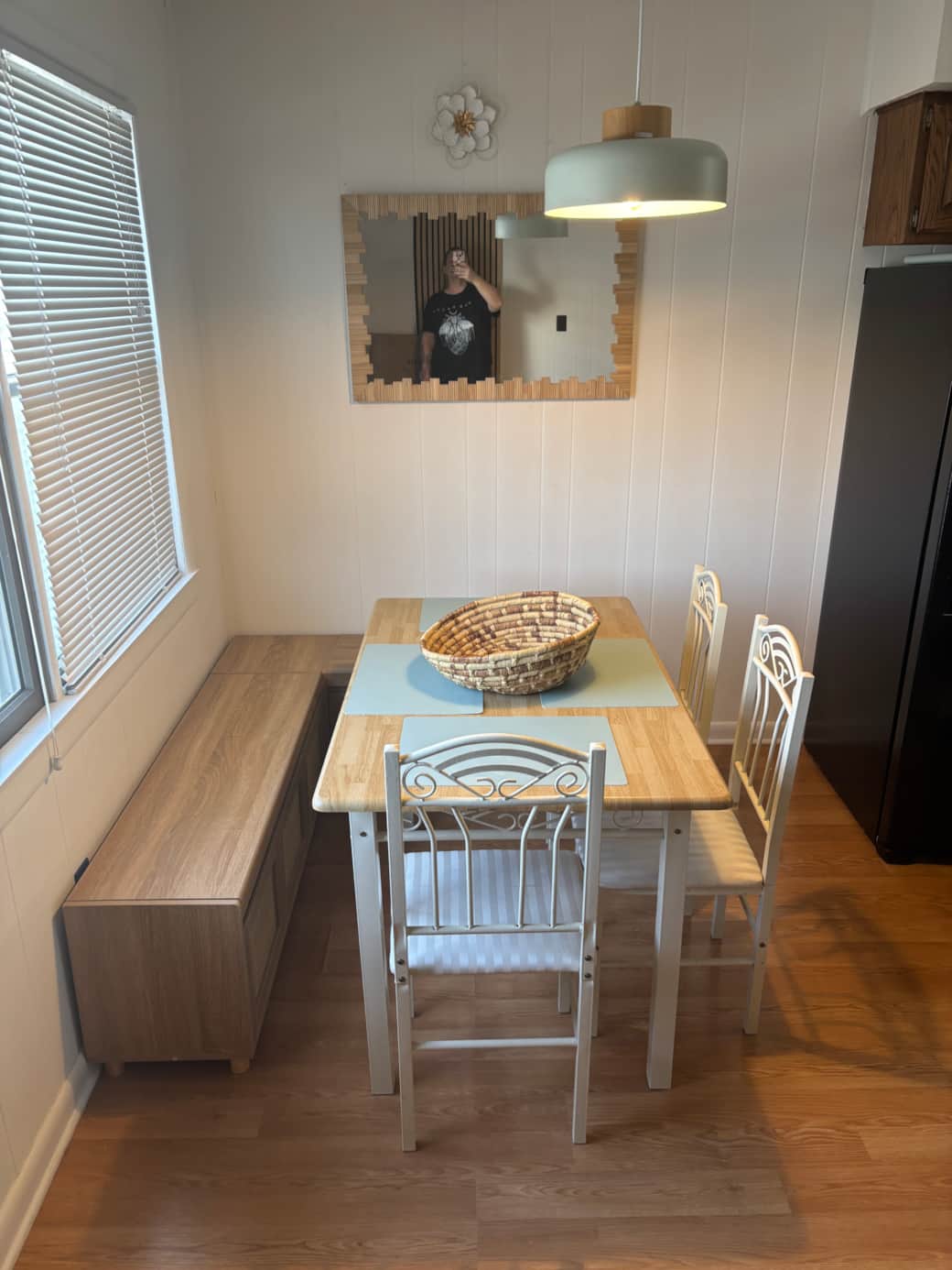 KitchenTable KitchenTable