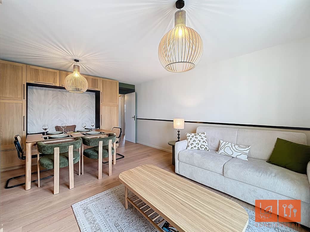 Salon, coin repas Salon, coin repas