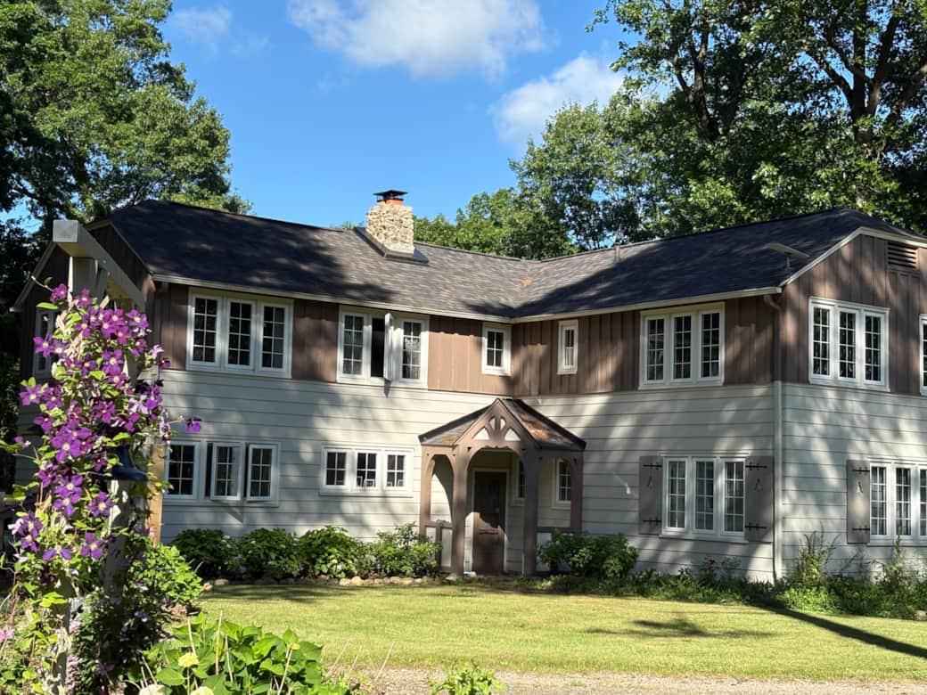 Lodge at Brown Lake