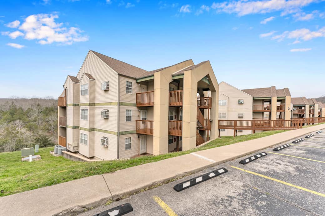 Building 10 Building 10