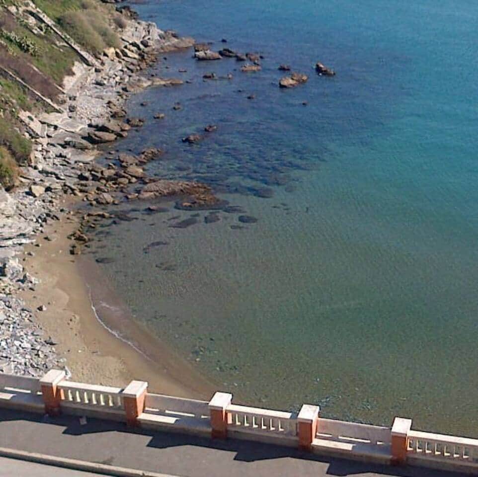 La spiaggia di piazza Bovio