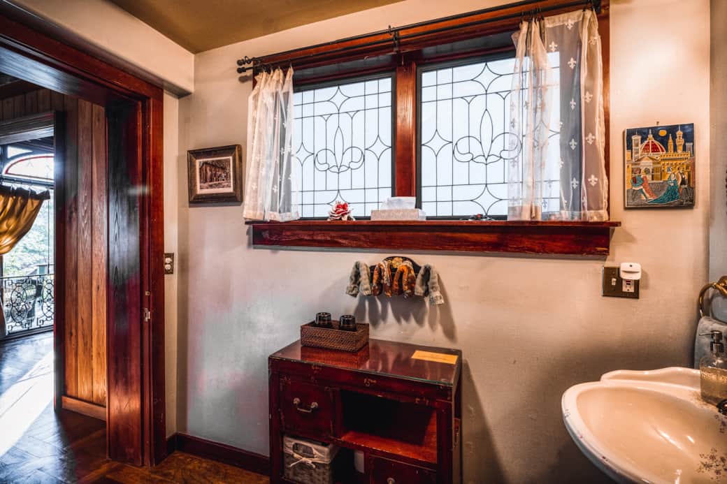 Convenient Downstairs Half Bath Near the Bedroom and Living Area