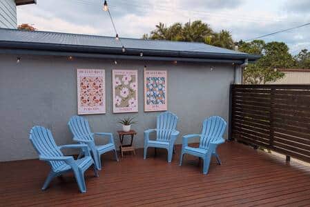 Second outdoor deck directly off the living room. 