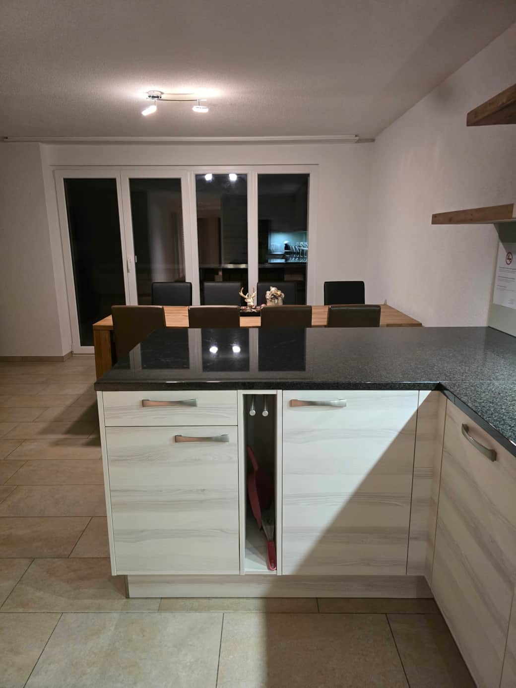 Apartment Harder