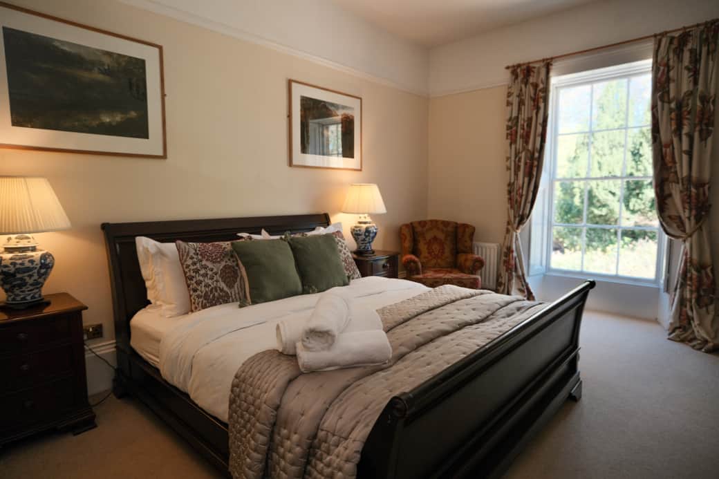 Hall bedroom 4