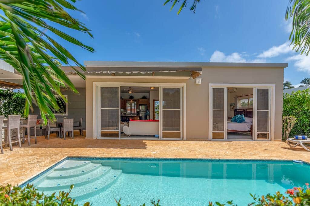 CONTI 925 de 2 habitaciones • Servicio de transporte a la playa • Camas tamaño king • Parque acuático