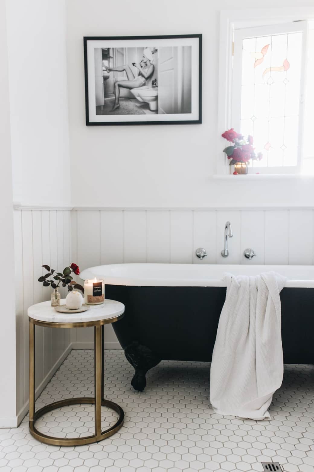 Pickett's Cottage Bathroom - Relax and unwind in the clawfoot bath. Pickett's Cottage Bathroom - Relax and unwind in the clawfoot bath.