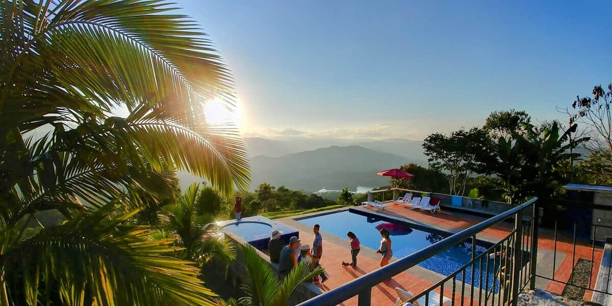 Golden hour sunsets over the mountains at La Tienda de la Florida