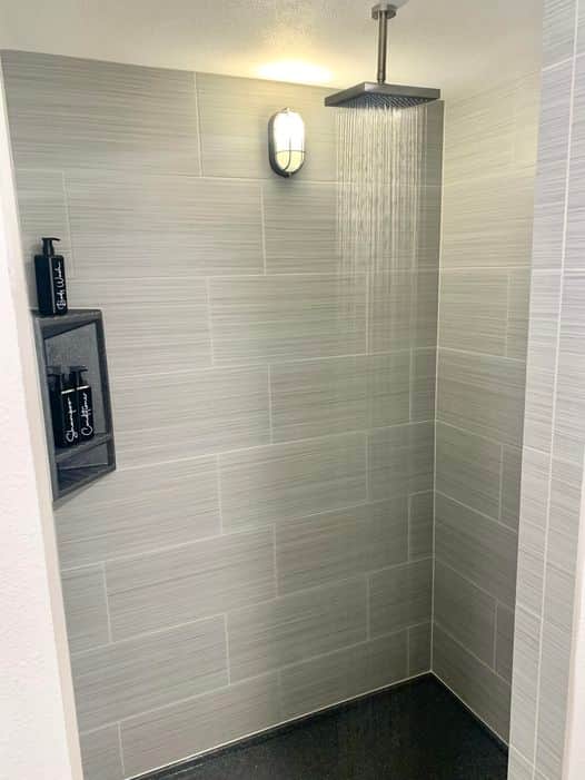 Walk-In Rain Head Shower Walk-In Rain Head Shower