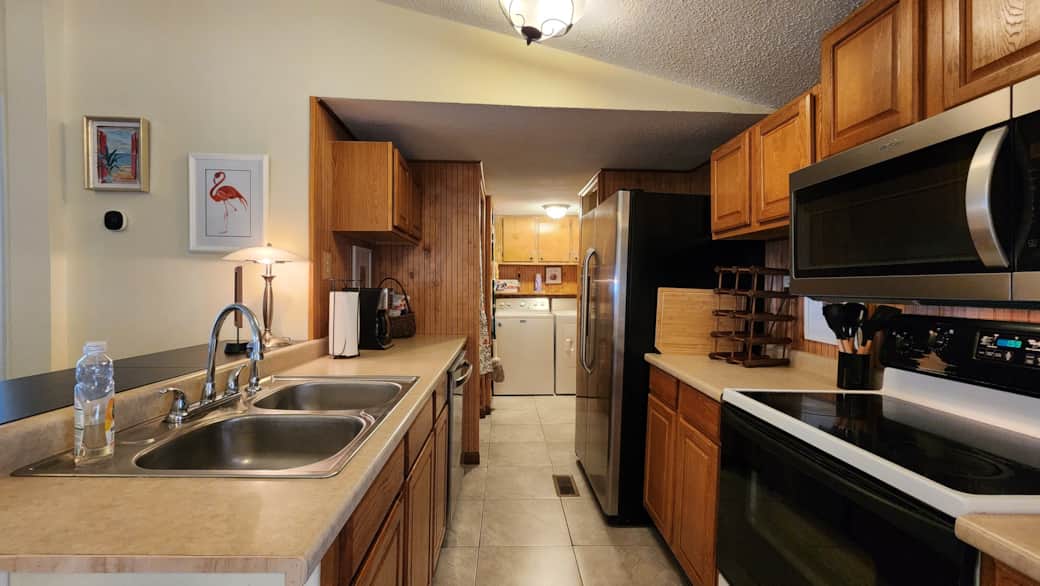 Fully Stocked Kitchen