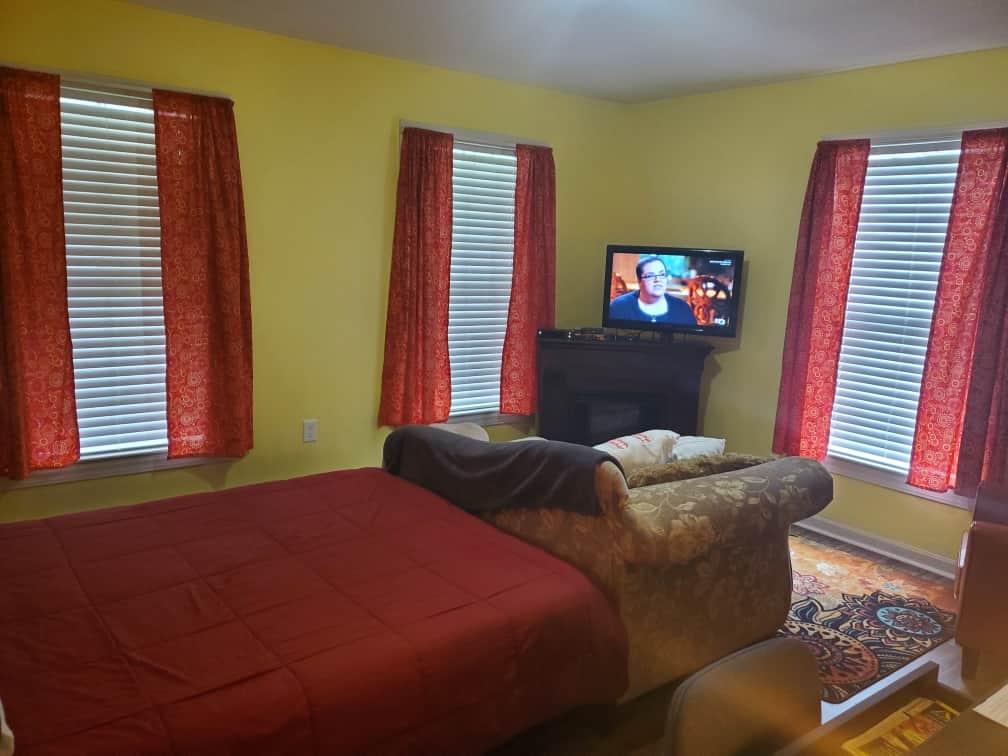 Private bedroom