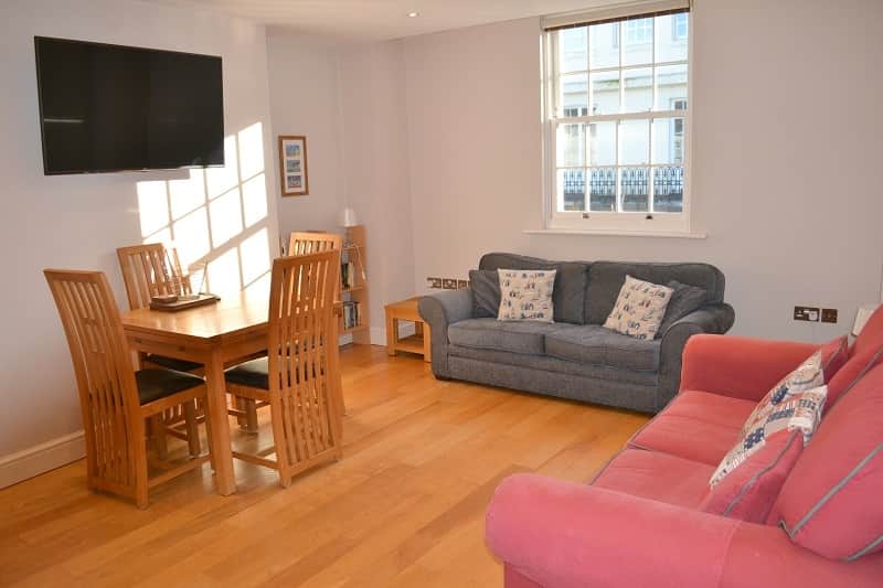OSBORNE HOUSE FLAT 4, SHALDON / OH4/E