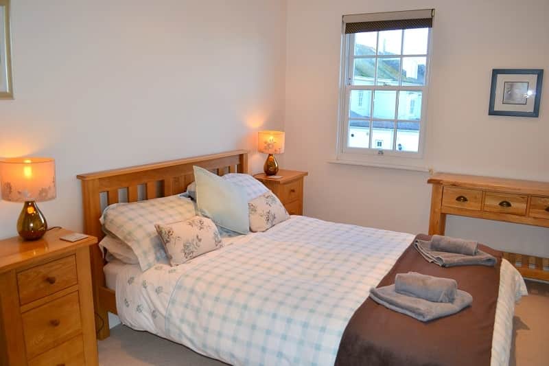 OSBORNE HOUSE FLAT 4, SHALDON / OH4/E